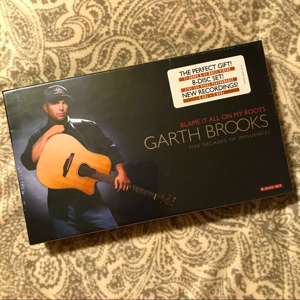 Garth Brooks NEW SEALED    8 Disc Set!  6 CDs + 2 DVDs